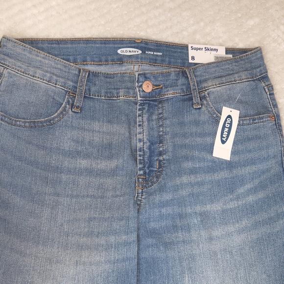 OLD NAVY WOMENS SUPER SKINNY JEANS SIZE 8 NEW WITH TAGS - Picture 4 of 15